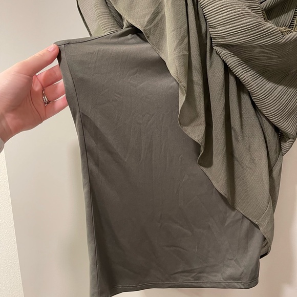 Express Blouse - Picture 8 of 10